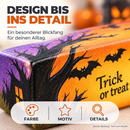 Nahaufnahme der Fledermaus- und Halloween-Motive auf dem Butter Squishy