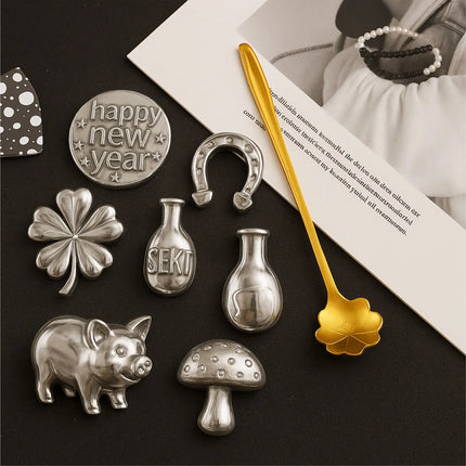 7er Zinngießen Set Zinn Giessen wie Bleigießen mit Löffel & Orakelheft - Gesellschaftspiele