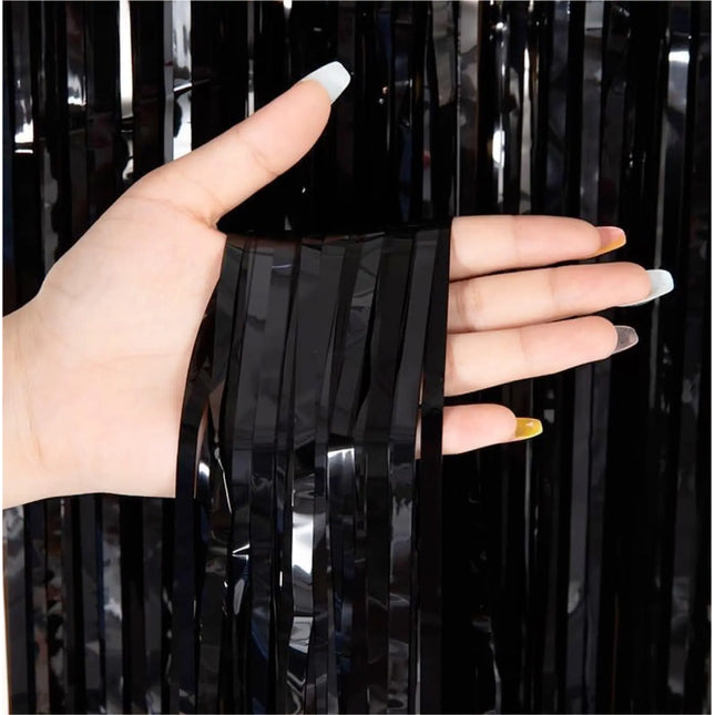 Lametta Vorhang schwarz - 200 x 100 cm - Glitzervorhang für Türrahmen als Dekoration, Party, Hochzeit, Deko Geburtstag für Kinder & Erwachsene (Schwarz)