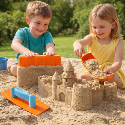 Sandspielzeug Set für Kinder – Sandkastenspielzeug mit Sandförmchen, Schaufel, Rechen & Sieben für Jungen & Mädchen (4 teilig)