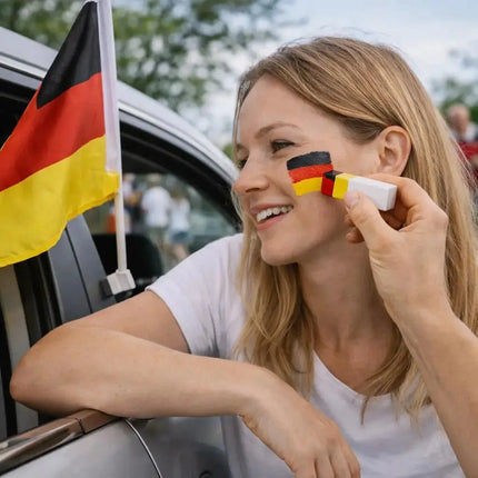 WM 2026 Deutschland Schminkstift – Make-up Farben Rot Gelb Schwarz für Fußball Fans Damen Herren – Detailansicht 2