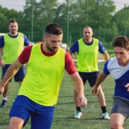 6 Trainingsleibchen für Erwachsene in Gelb – Markierungswesten für Fußball, Basketball und Handball